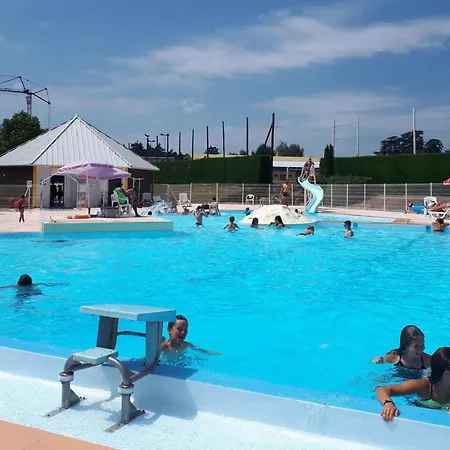 Isole Au Calme Avec Cheminee, Grand Jardin Et Chemins Prives - Fr-1-496-100 Le Crozet