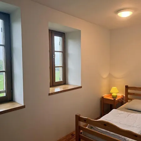 Holiday home Isole Au Calme Avec Cheminee, Grand Jardin Et Chemins Prives - Fr-1-496-100 *