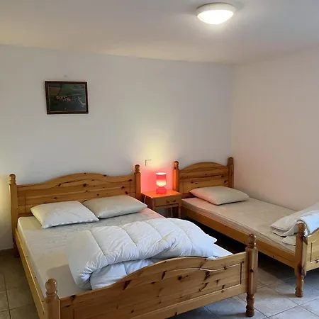 Isole Au Calme Avec Cheminee, Grand Jardin Et Chemins Prives - Fr-1-496-100 Holiday home